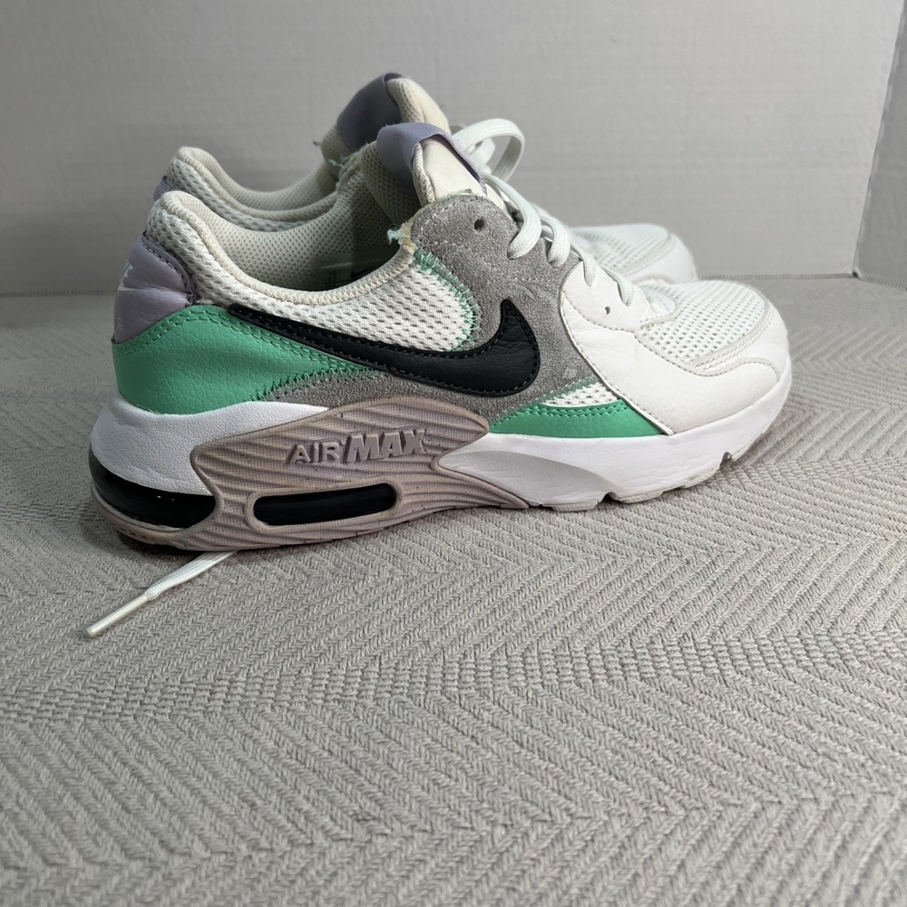 Women's Nike Air Max Excee Sz 6.5 US White Green Glow Running Shoes CD5432-113